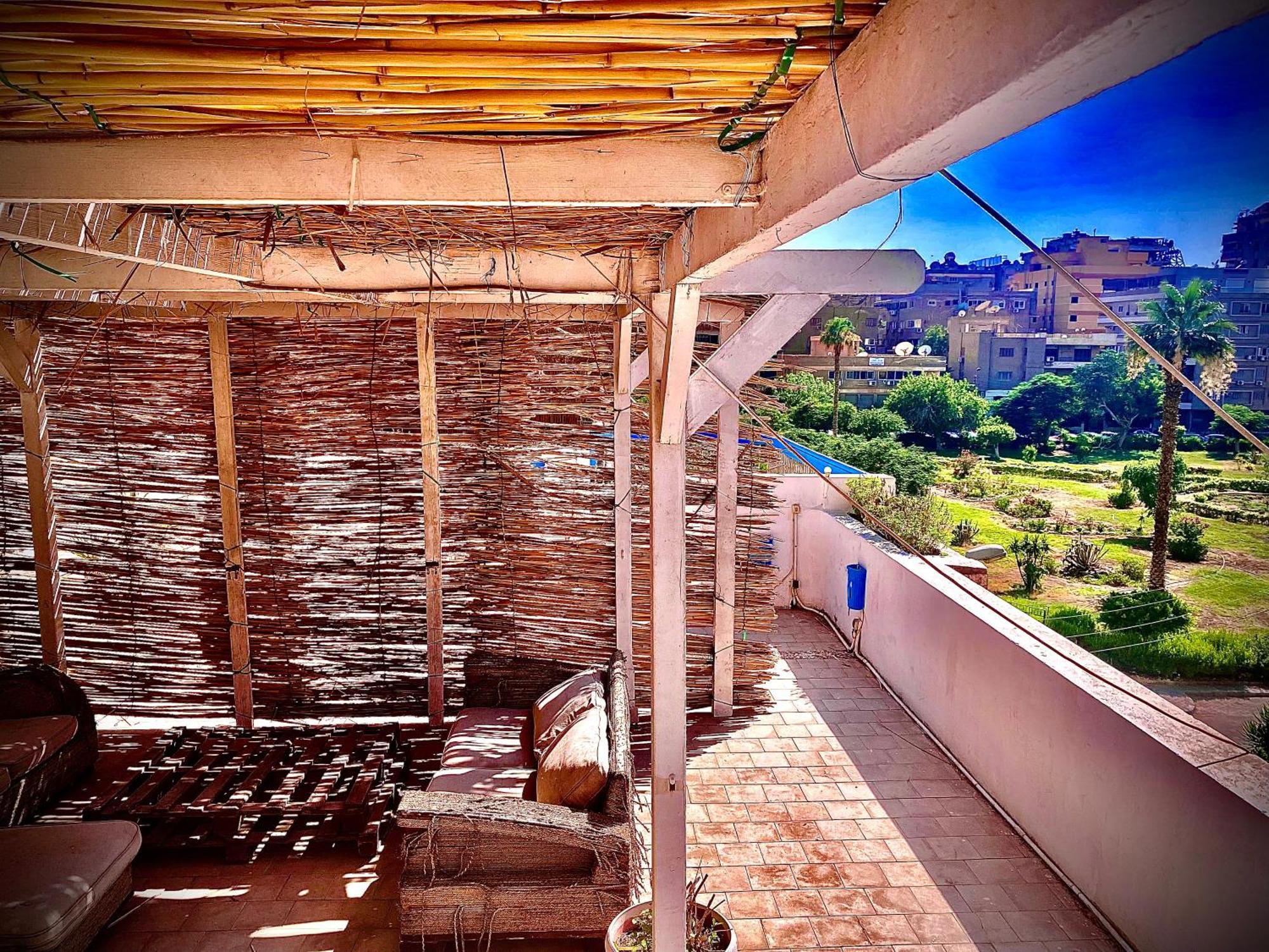 Airport Rooftop Club Luxurious Rooms And Studios Caïro Buitenkant foto