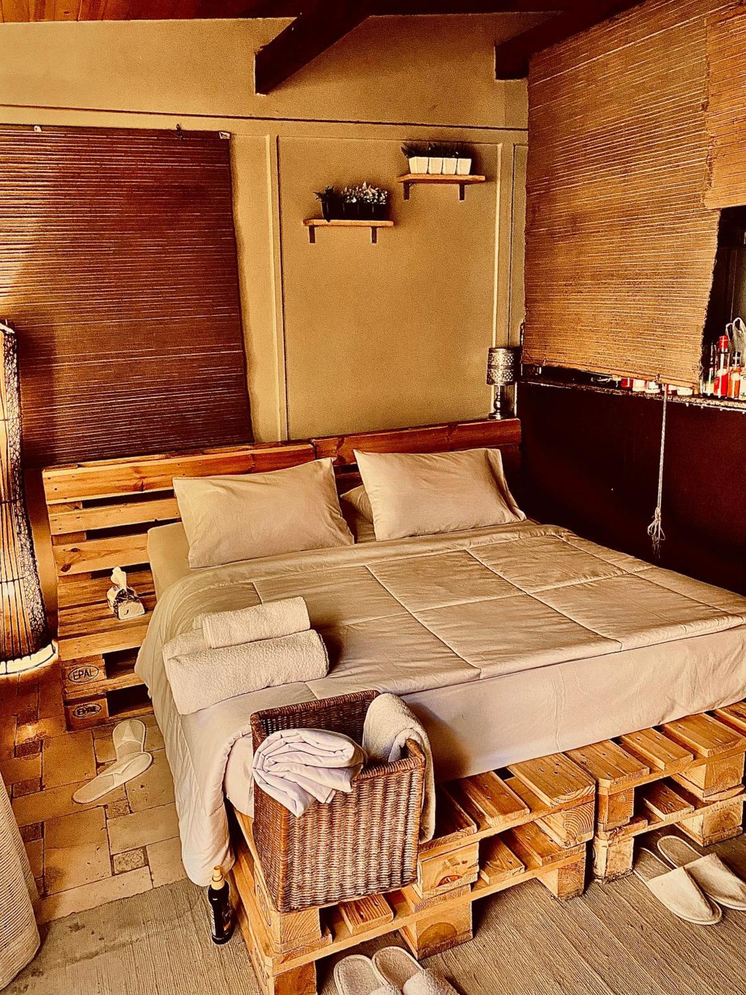 Airport Rooftop Club Luxurious Rooms And Studios Caïro Buitenkant foto