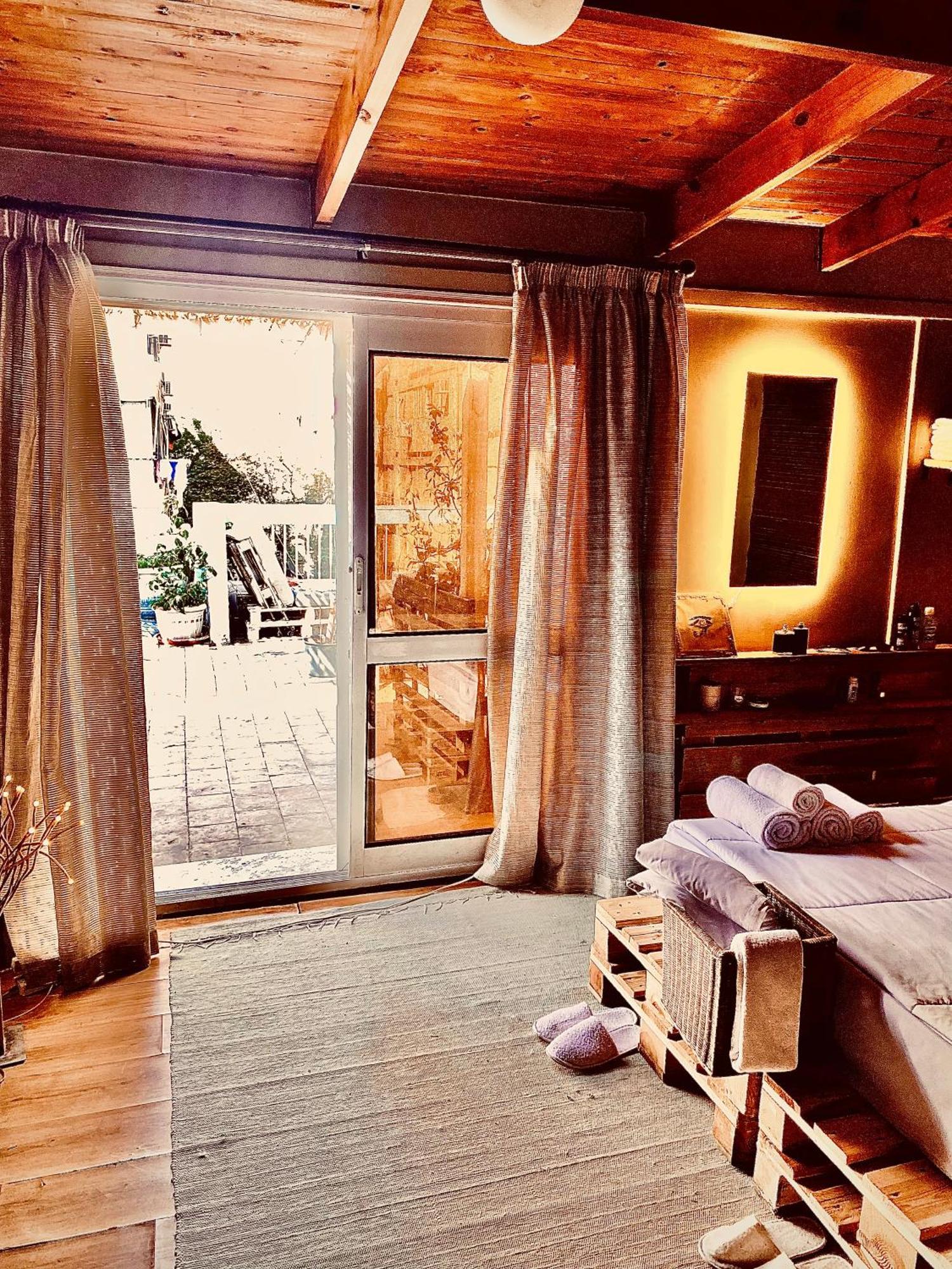 Airport Rooftop Club Luxurious Rooms And Studios Caïro Buitenkant foto