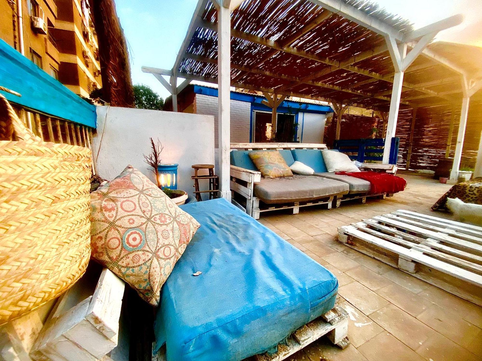 Airport Rooftop Club Luxurious Rooms And Studios Caïro Buitenkant foto